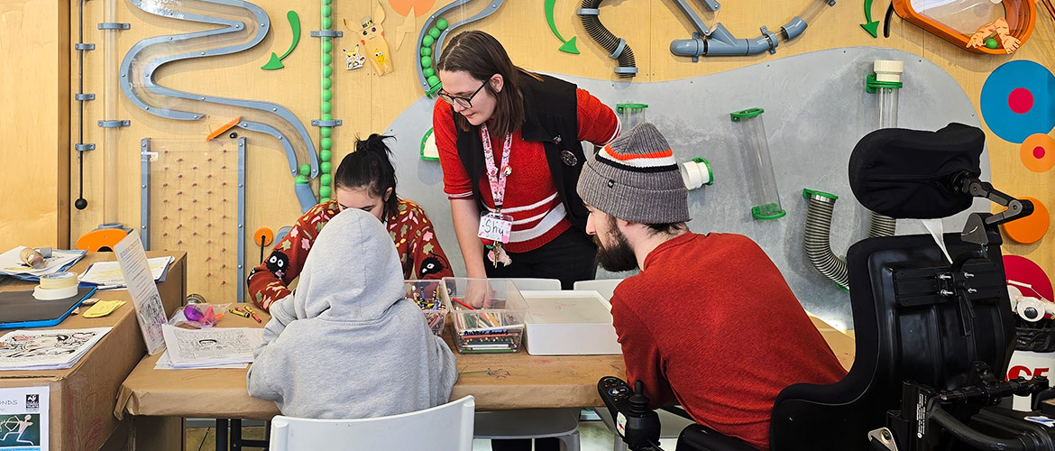 College student helps children during after-school program